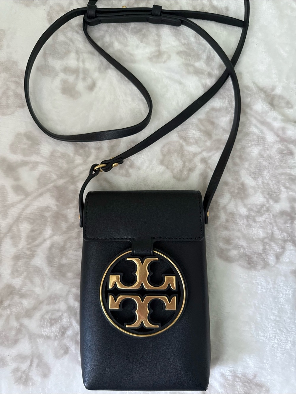 EUC Tory Burch Miller Black Leather Phone Crossbody Bag